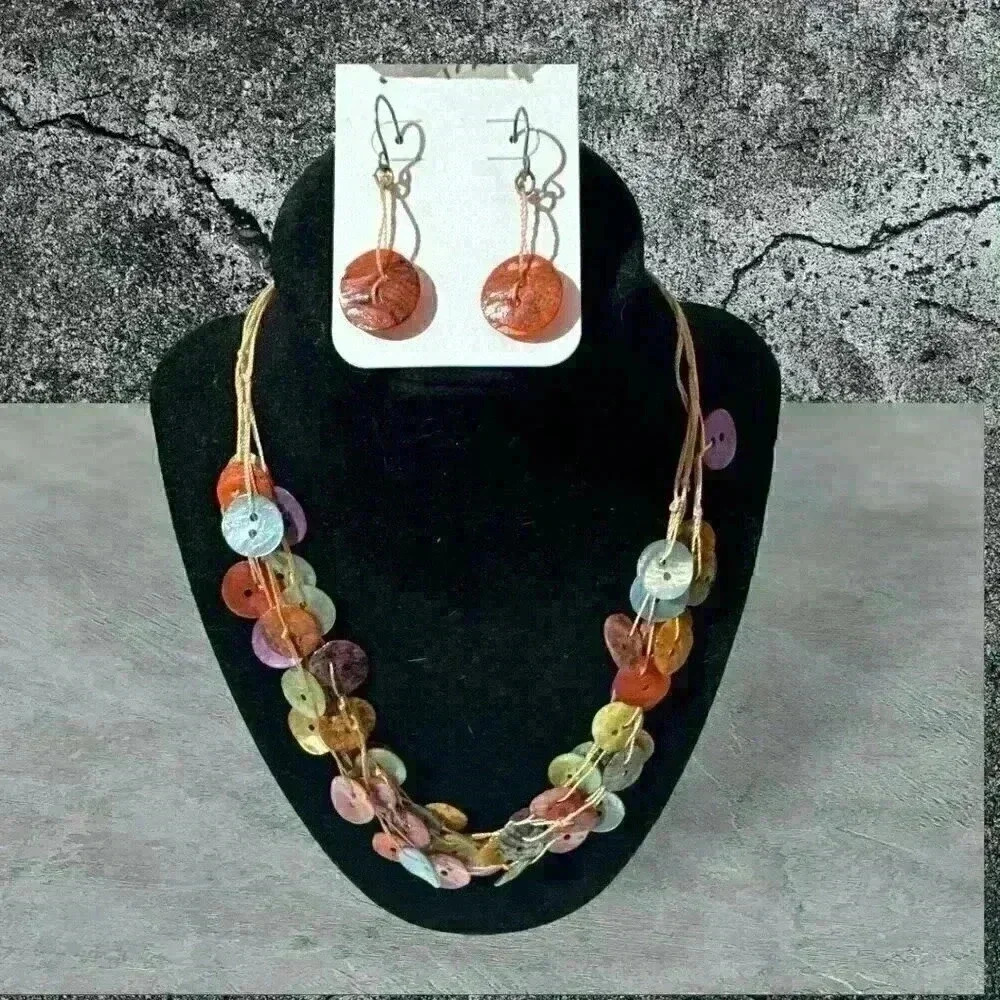 Handcrafted Vintage Shell Disc Button Necklace & Earring Set - Multicolor Boho J
